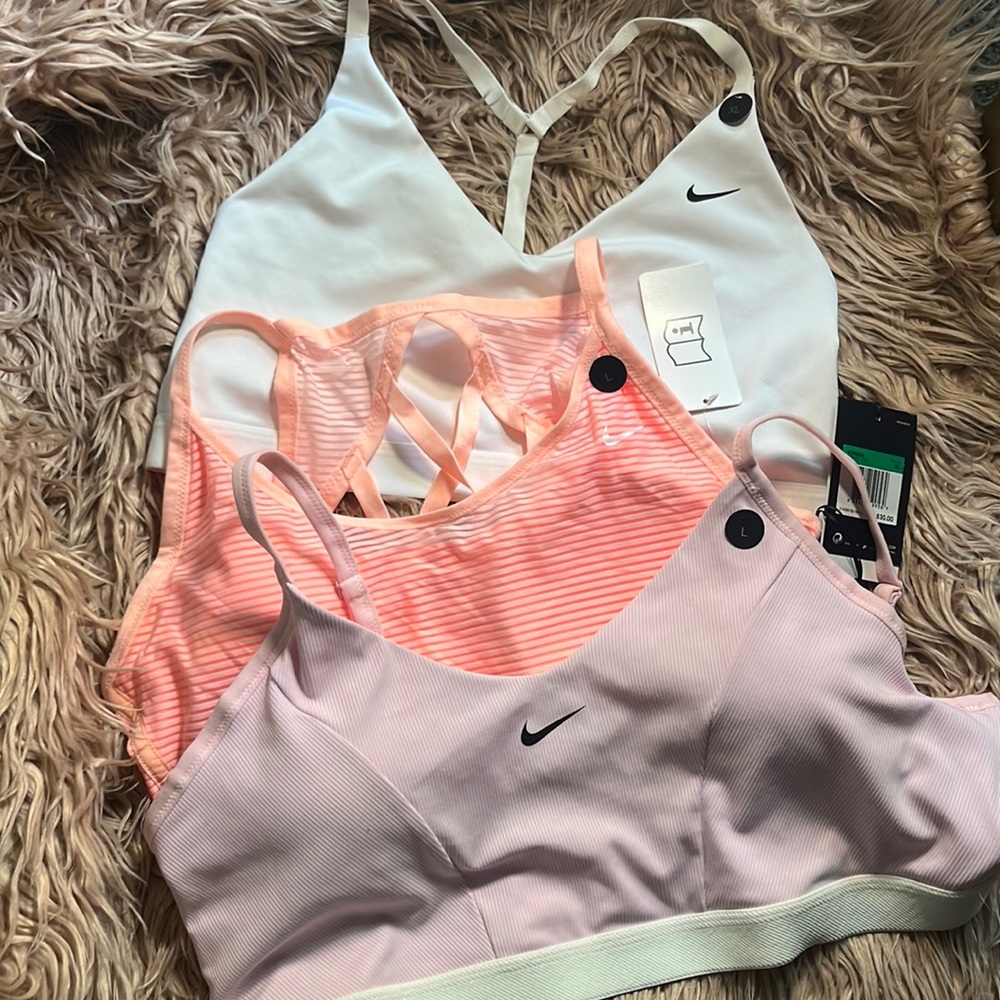 Nike Sports Bra Bundle Size Large